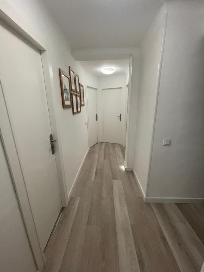 Apartamento En El Centro De Andorra La Vella Con Parkingアパートメント エクステリア 写真